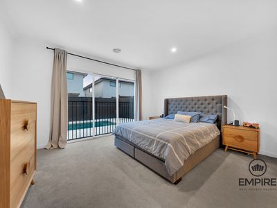 16 Berrenda Street, Clyde North