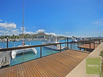 22A The Esplanade, Nelly Bay