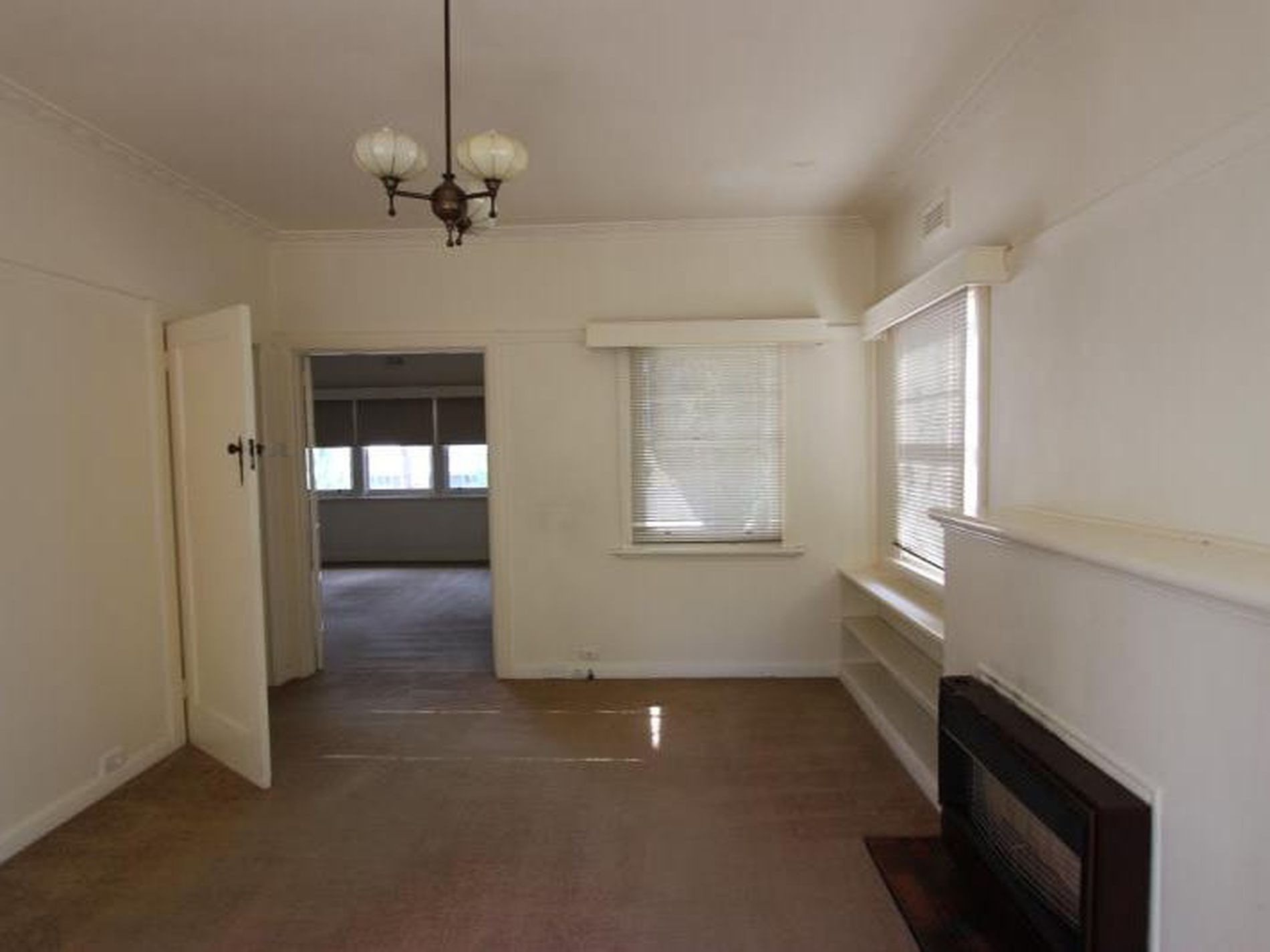 50 Fairview Avenue, Newtown