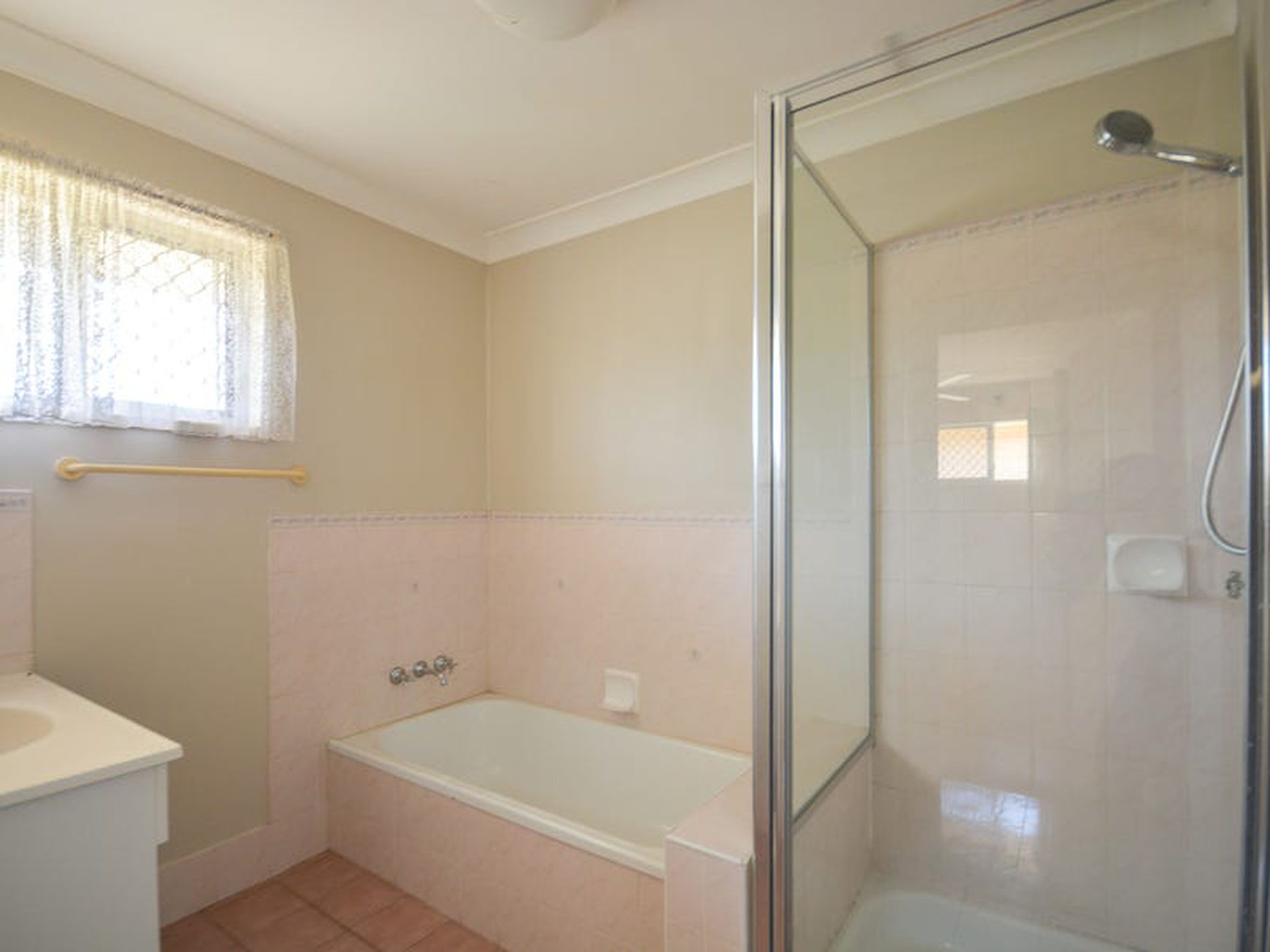 8 Milgate Street, Collingwood Park