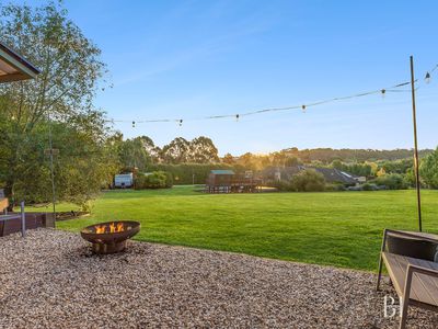 9 Olive Tree Court, Kilmore