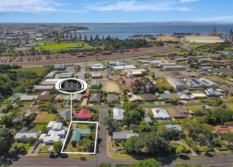 54 Must Street, Portland