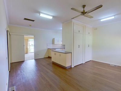 18 Laughton Street, Dubbo