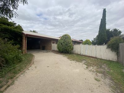 5 Potomac Close, Werribee