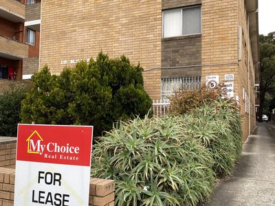 10 / 18 McBurney Road, Cabramatta