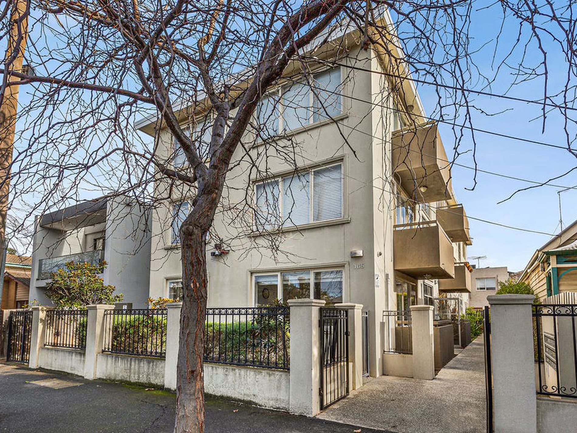 1 / 165 Stokes Street, Port Melbourne