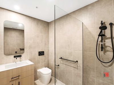 2613 / 864 Blackburn Rd, Clayton