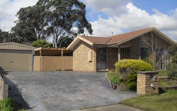 3 Caron Court, Hallam
