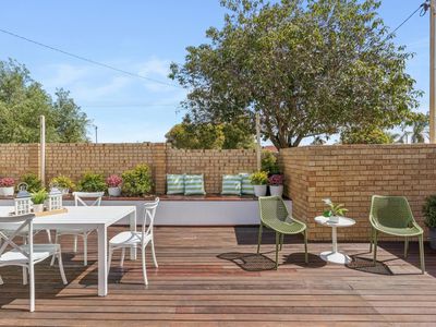 4 / 244 The Strand, Dianella