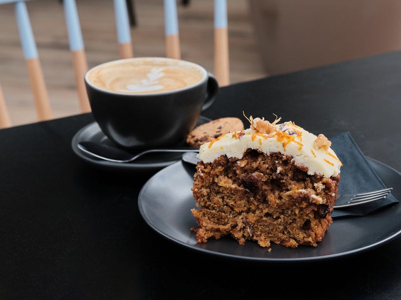  Brighton Cafe Gem  Walk-in Cool Room + Super Low Rent!