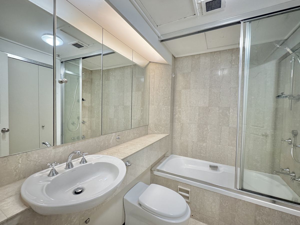 401 / 185 Liverpool Street, Sydney