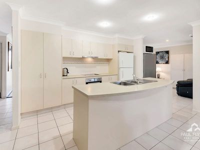 4 CASHEW COURT, Upper Coomera