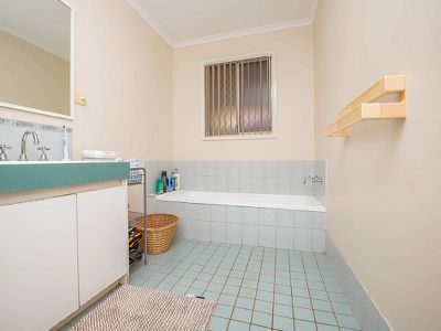 2 / 15 Rutherford Road, South Hedland