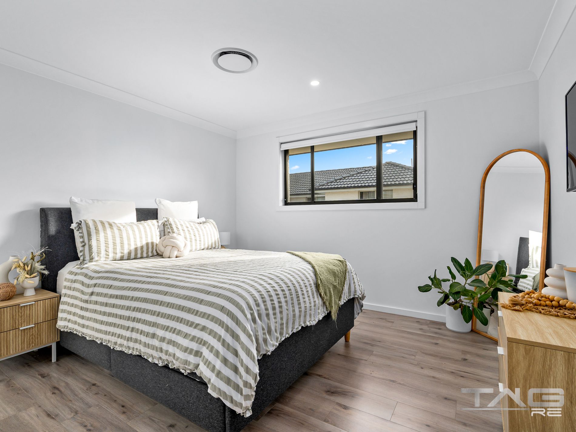 2 / 84 Brisbane Street, Oxley Park