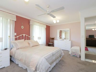 10 Woodland Dale, Canning Vale