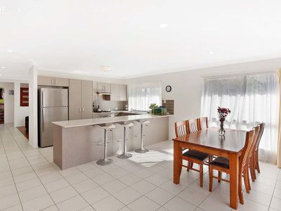 3 Columbus Close, Urraween