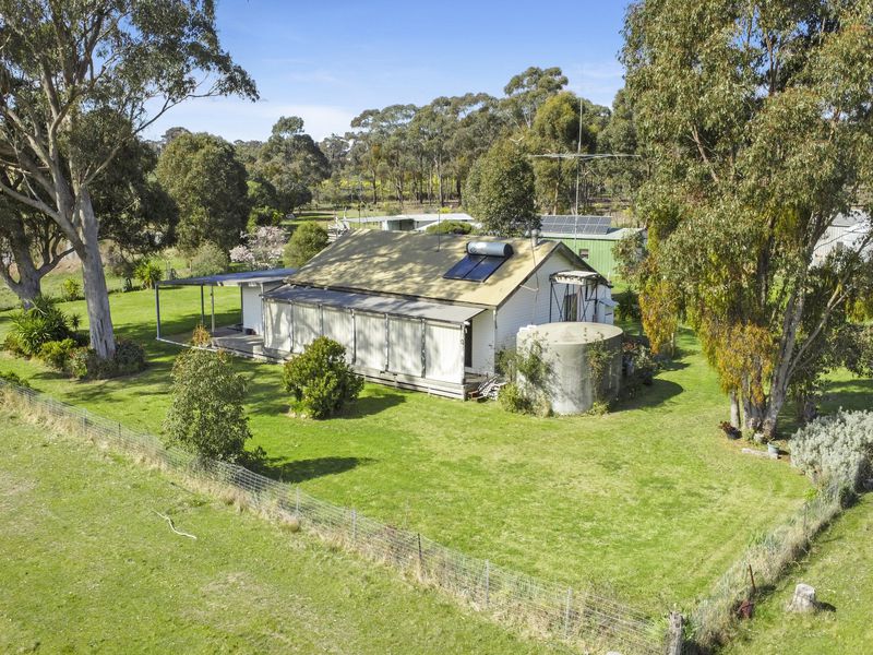 92 Rayma Road, Moormbool West