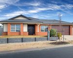 8 GILLMAN TERRACE, Wodonga