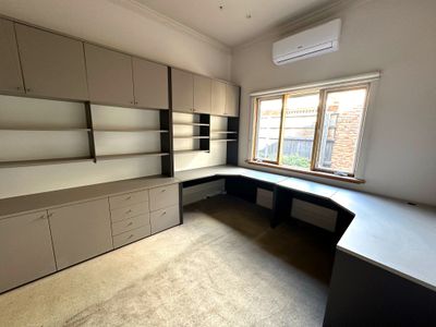 10 Montrose Street, Surrey Hills