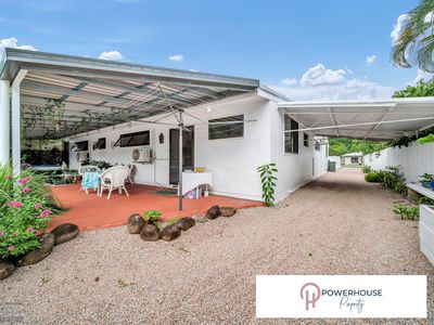 36 Maud Street, Flying Fish Point
