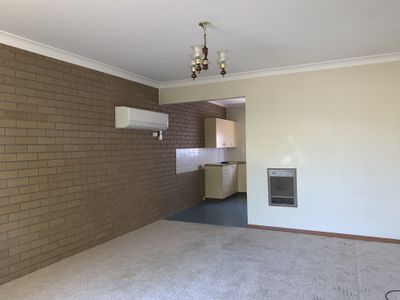4 / 6 SKIPTON COURT, Wodonga