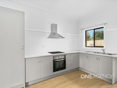 43 Lakeview Parade, Primbee