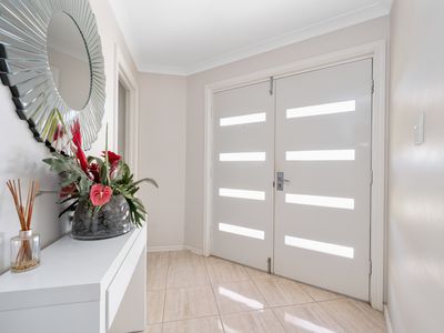 27 Riseberry Way, Somerville