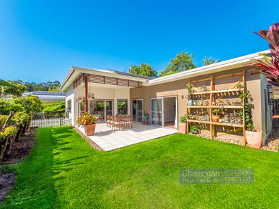 2 / 1 Boondoon Crescent, Ocean Shores