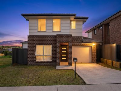 48 Davisland Avenue, Wilton