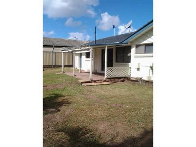12  Hawdon Cresent , Springwood