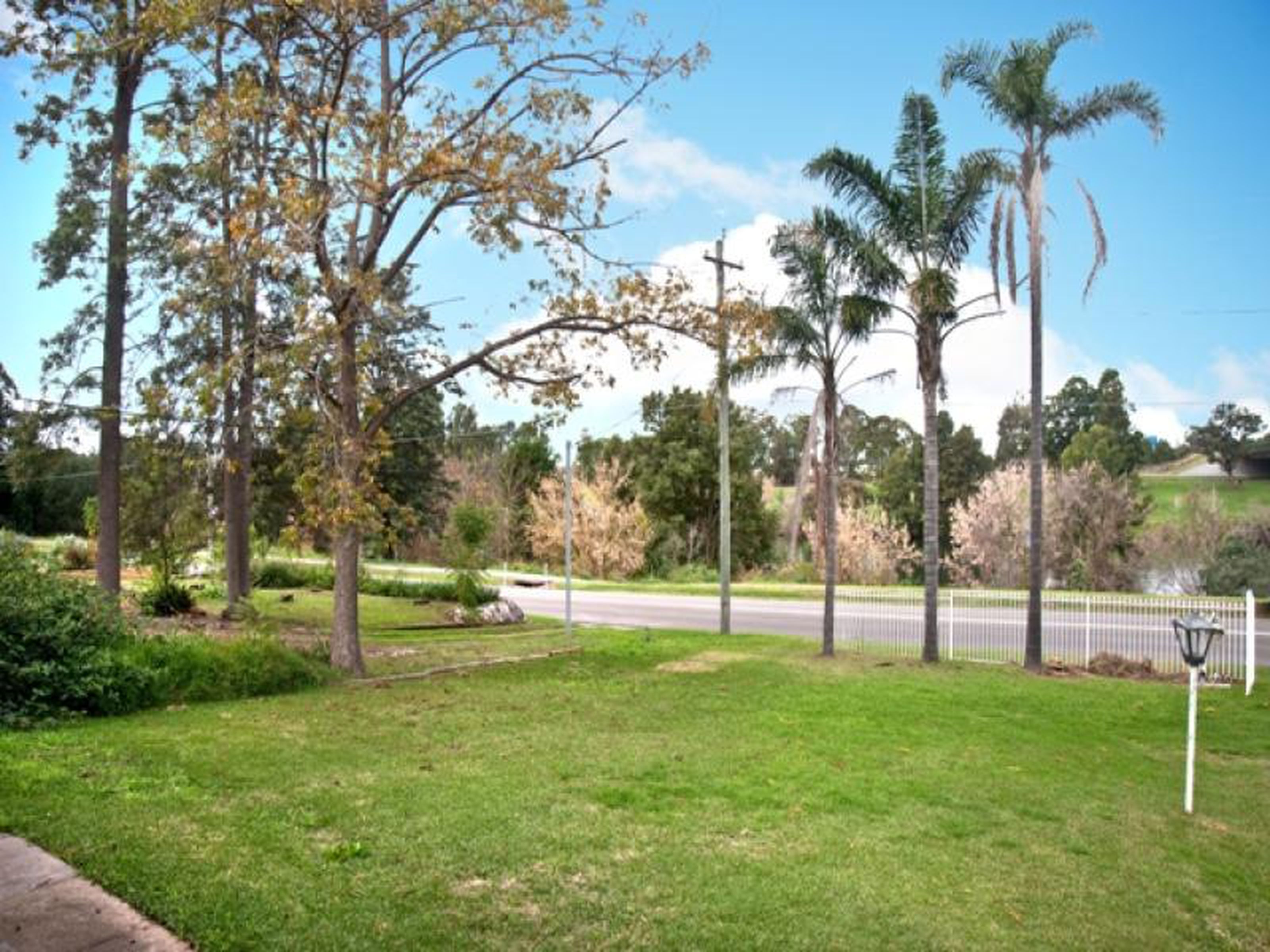 129 River Road, EMU PLAINS