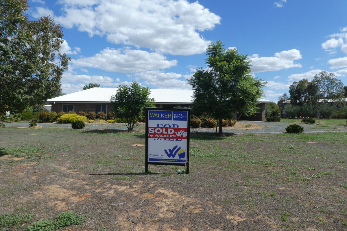 2 Jenmar Drive, Kyabram