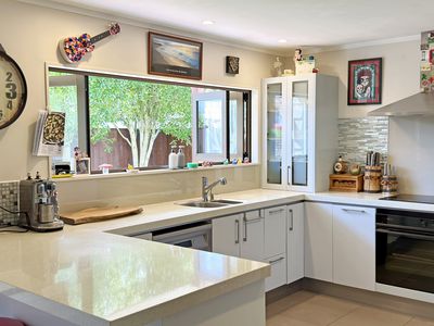 102 Chelsea View Drive, Chatswood