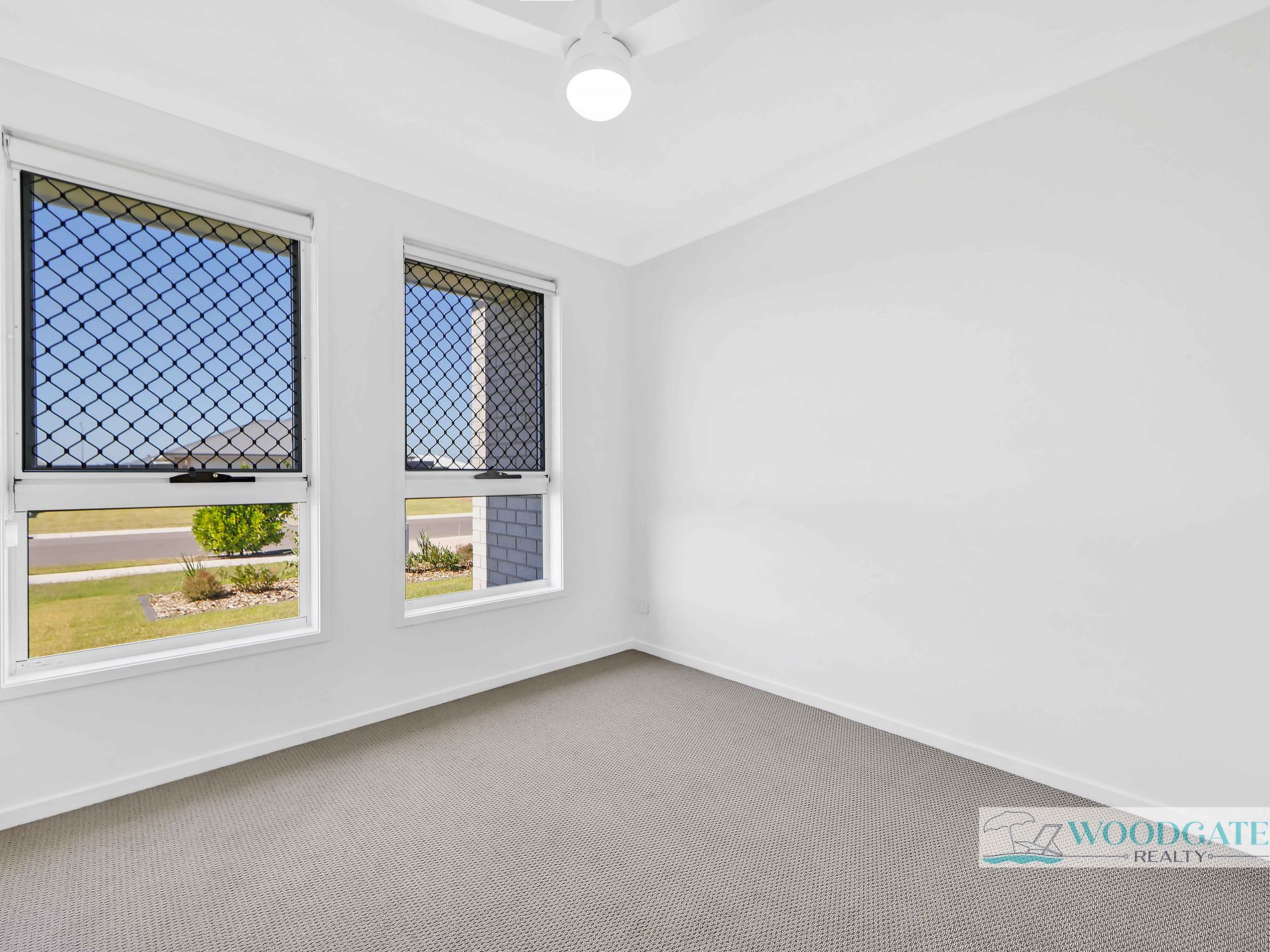 73 OCEAN VIEW DRIVE, Woodgate