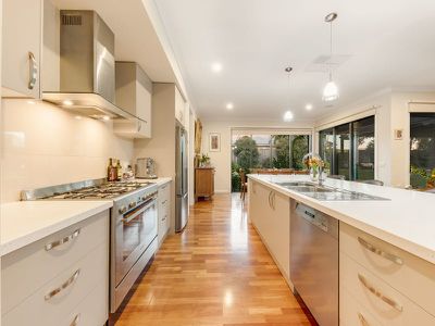 26 Shepherd Ct, Thurgoona