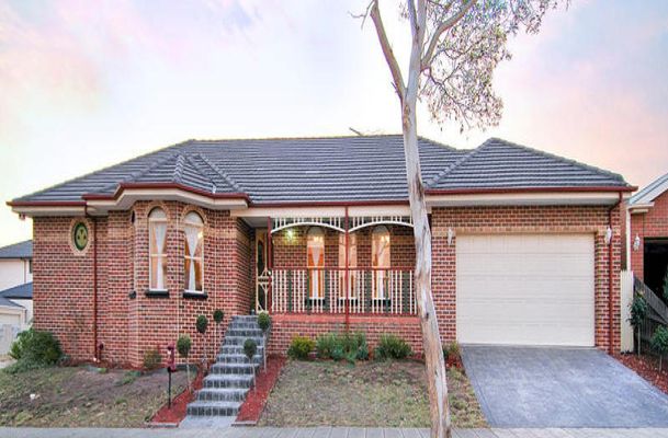 2 Wise Way, Roxburgh Park