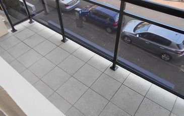10 / 5 Grose St, Parramatta