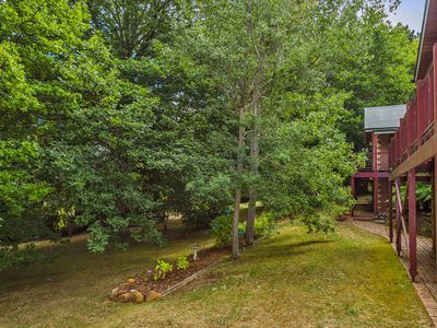 37 Douglas Road, Mount Macedon