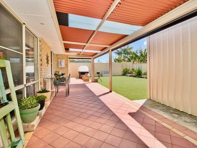 74 Chelmsford Avenue , Port Kennedy