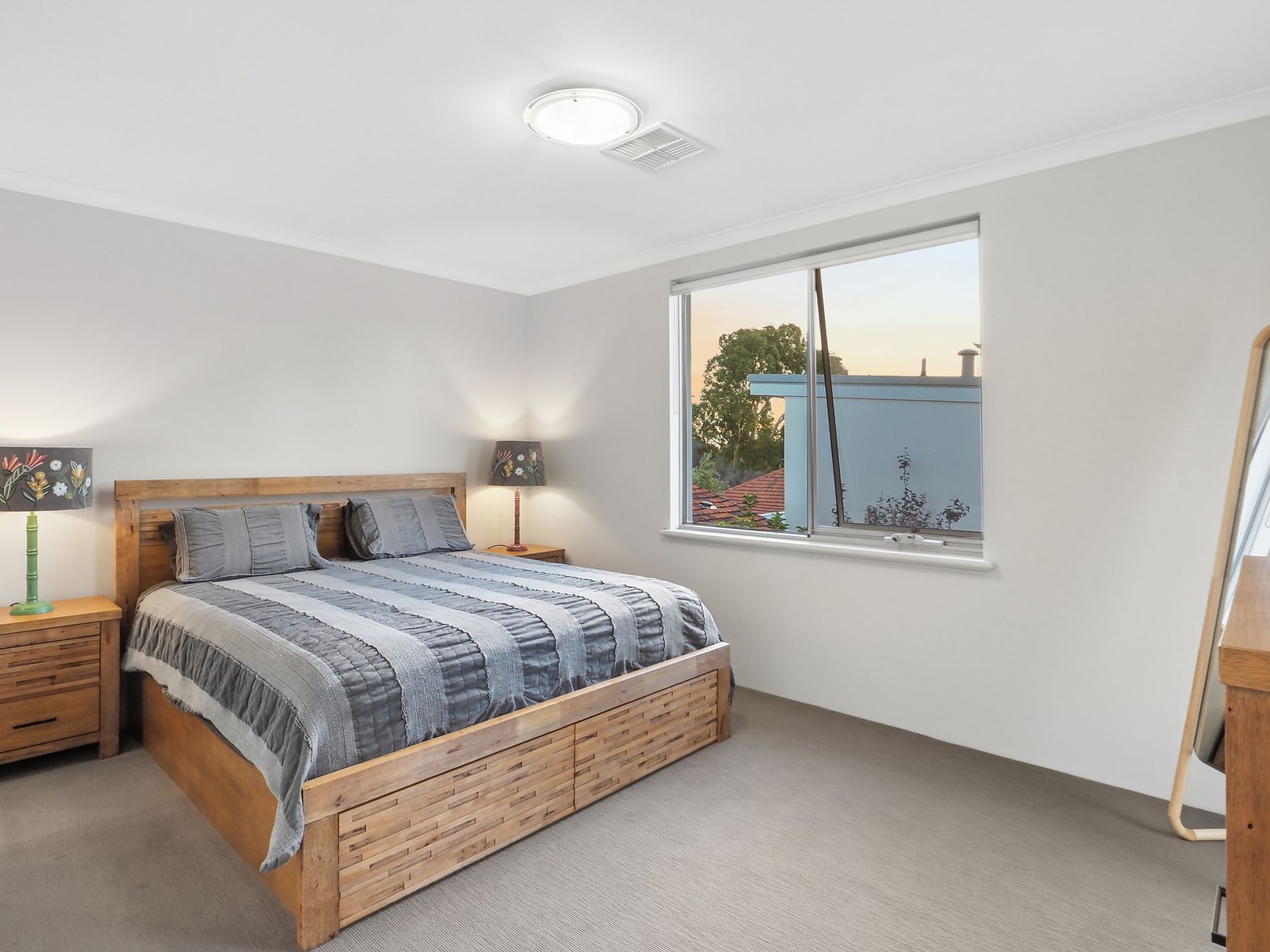 406C Canning Highway, Como