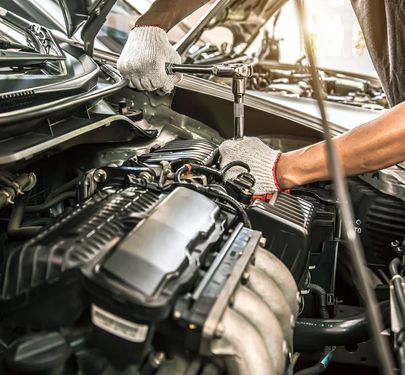 High-Performance Automotive Workshop  Fully Equipped & Growing