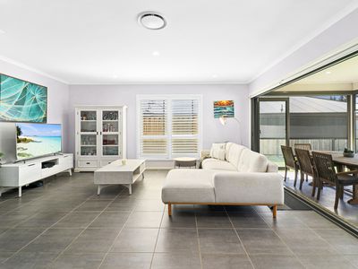 82  Sundowner Parkway (The Gables), Box Hill