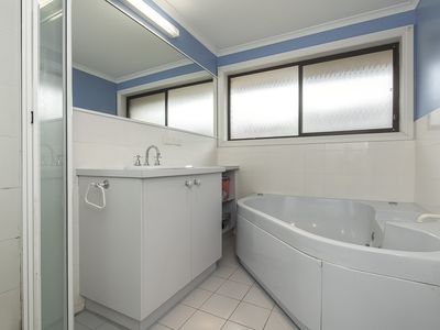 38 Kensington Road, Leopold