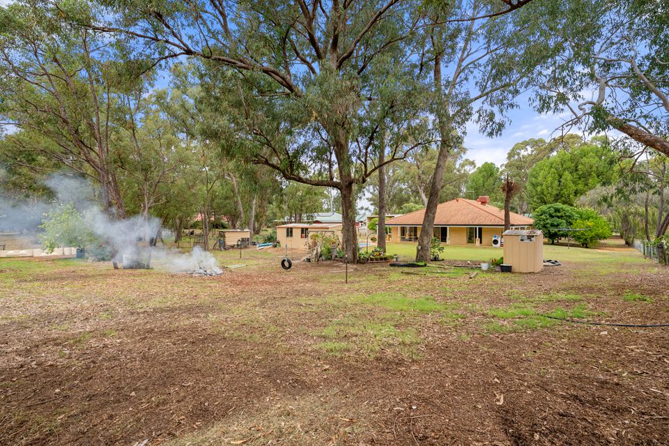 27 OAK WAY, Baldivis
