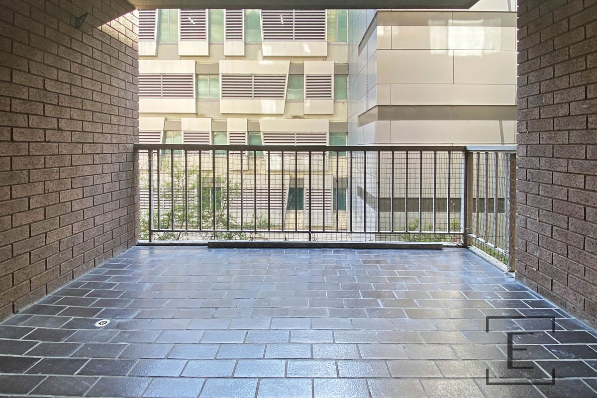 19 / 2 Charles Street, Parramatta