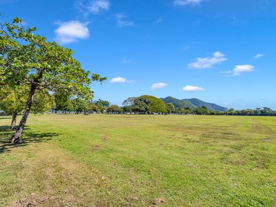 25 / 293-301 Esplanade, Cairns North