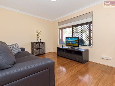 9 Gotland Court, Stratton