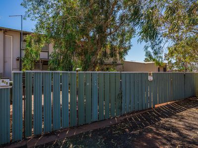 4 / 2 Catamore Road, South Hedland