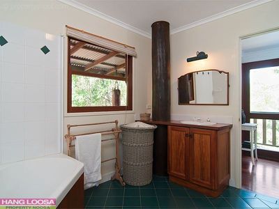 25 Mackay Court, Tinbeerwah