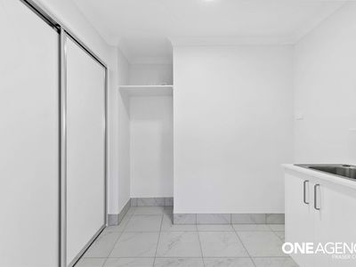 83 Oleander Avenue, Kawungan